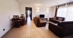 A louer un bel appartement T4 entièrement meublé et équipé situé dans une résidence sécurisée à Analamahitsy