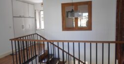 A louer une villa de type F5 avec piscine située dans un quartier calme à Ambohitrarahaba