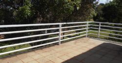 A louer une villa de type F5 avec piscine située dans un quartier calme à Ambohitrarahaba