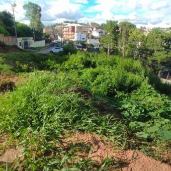 A vendre un beau terrain de 1600 m2 situé dans un quartier résidentiel sécurisé à Ambatoroka