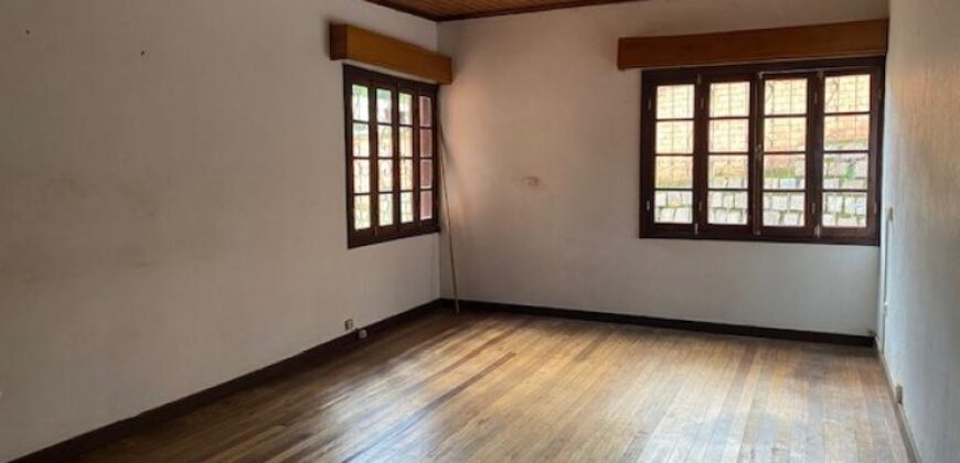 A louer un appartement T4 situé dans un quartier calme à Ambatoroka