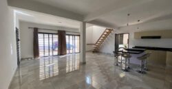 A louer une belle villa de type F6 située dans un quartier calme à Imerimanjaka