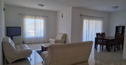 A louer un appartement T4 meublé situé dans une résidence sécurisée à By Pass