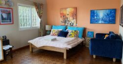 Location une villa traditionnelle de type F6 avec piscine située à Ambatobe