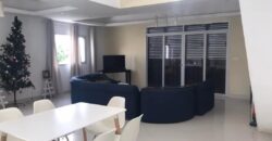 A louer une villa moderne de type F5 située dans un quartier calme et résidentiel avec une belle vue dégagée sur le golfe du Rova à Anosiala Ambohidratrimo