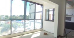 A vendre un appartement T4 de 142 m2 situé dans une belle résidence calme à Talatamaty