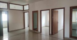A louer un spacieux appartement T6 de 150 m2 situé dans un quartier calme à Ankerana