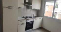A louer un spacieux appartement T6 de 150 m2 situé dans un quartier calme à Ankerana