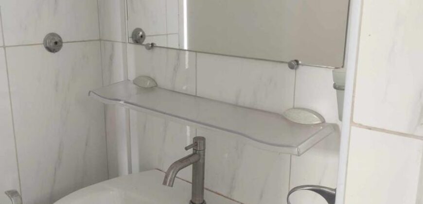 A louer un spacieux appartement T6 de 150 m2 situé dans un quartier calme à Ankerana