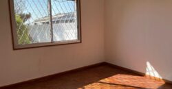 A louer une grande villa T6 avec piscine située dans un quartier calme à Ambohijanahary