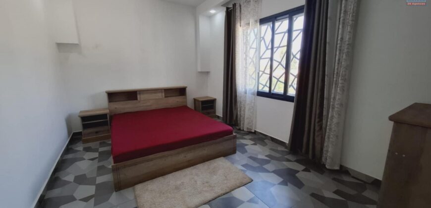 A louer une belle villa neuve T6 semi-meublée située à Ambatolampy Tsimahafotsy