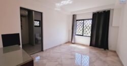 A louer une belle villa neuve T6 semi-meublée située à Ambatolampy Tsimahafotsy