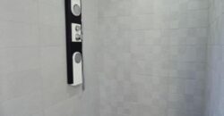 A louer une belle villa neuve T6 semi-meublée située à Ambatolampy Tsimahafotsy