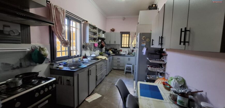 A louer une spacieuse villa F6 meublée et équipée située Anosy Avaratra