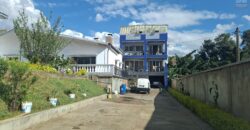 Grande propriété de 1900 m2 avec villa et bâtiment à trois étages à vendre à Anosy Avaratra