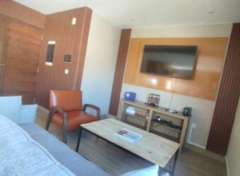A louer un appartement T2 meublé et équipé avec une belle vue sur le Rova à Amparibe