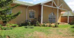 A louer une villa T5 située dans une résidence sécurisée à seulement 5 minutes à pied du Lycée Français à Ambatobe