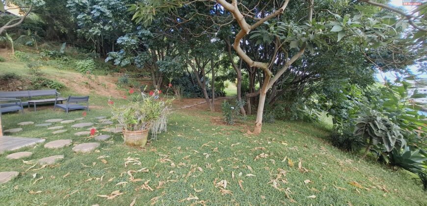 A louer une villa F3 meublée et équipée située dans un cadre exceptionnel à Soamanandrariny