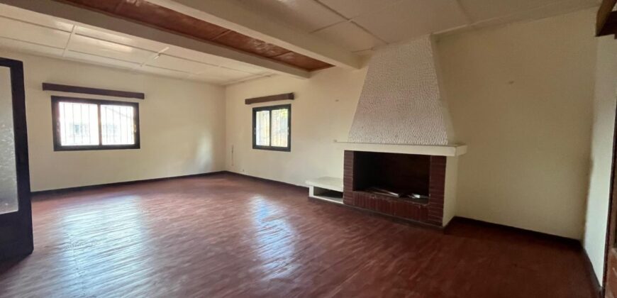 A louer appartement de type F4 situé dans un quartier calme à Analamahitsy