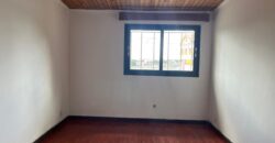 A louer appartement de type F4 situé dans un quartier calme à Analamahitsy