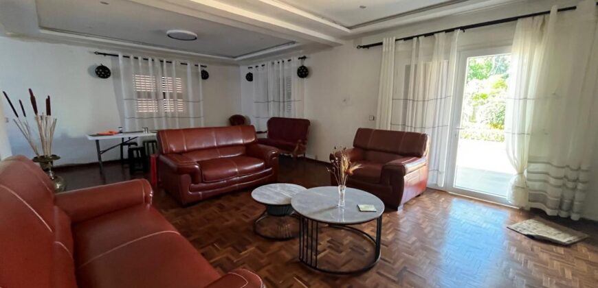 A louer une charmante villa T4 à étage située à Ambatomirahavavy