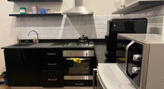 A louer un appartement de type T3 situé en plein centre-ville d’Isoraka
