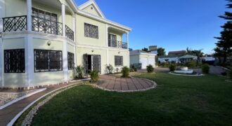Location d’une grande villa T5 meublée située dans un quartier calme à By Pass Ambohimankakely