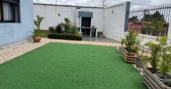 A louer un spacieux appartement T4 semi meublé situé à Ambolokandrina