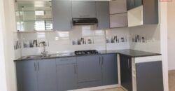 A louer deux appartements neufs de type F3 situés à Ampefiloha