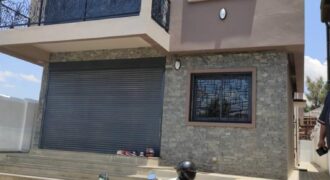 Location de deux villas neuves de type F4 situées dans un quartier résidentiel à Androhibe