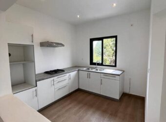 A louer une villa T3 moderne située dans un quartier paisible à Ankaraobato Tanjombato