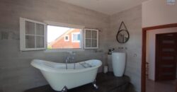 A vendre villa T4 avec piscine située dans un quartier calme Ilaivola