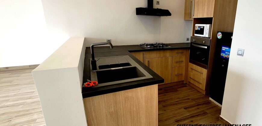 A vendre un appartement neuf de type F3 situé dans un quartier prisé de La Haute ville à Ambohipotsy
