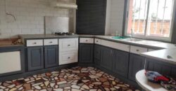A vendre une villa T4 de plain pied située dans un quartier paisible à Ambohimalaza