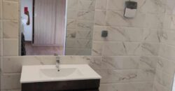 A vendre un appartement de 90 m2 situé dans un quartier calme de la Haute Ville