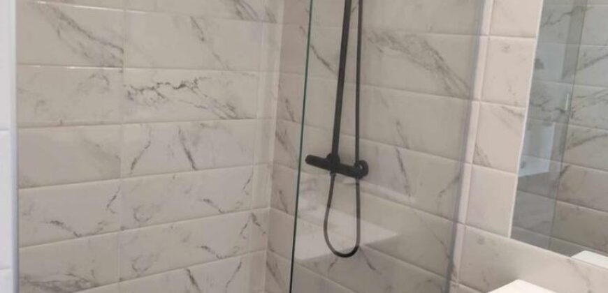 A vendre un appartement de 90 m2 situé dans un quartier calme de la Haute Ville