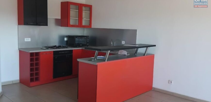 A louer un agréable appartement T3 sécurisé situé dans un quartier calme à Ivandry