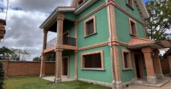 A louer une villa T4 située dans un quartier résidentiel à Ankorondrano