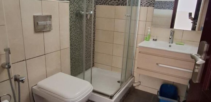 A louer un agréable appartement T4 en duplex situé à 5 minutes d’Ivandry au sein d’une résidence sécurisée