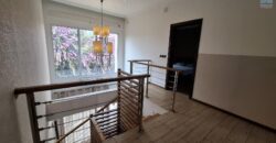 A louer un agréable appartement T4 en duplex situé à 5 minutes d’Ivandry au sein d’une résidence sécurisée