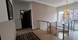 A louer un agréable appartement T4 en duplex situé à 5 minutes d’Ivandry au sein d’une résidence sécurisée
