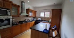 A louer un agréable appartement T4 en duplex situé à 5 minutes d’Ivandry au sein d’une résidence sécurisée
