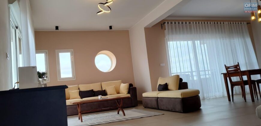 A louer un bel appartement T3 meublé et équipé situé à Soavimbahoaka