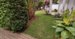 En vente une grande villa de type F7 avec piscine située dans un quartier résidentiel à Androhibe