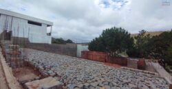 A vendre un beau terrain de 500 m2 situé en bord de route à Ambohimalaza