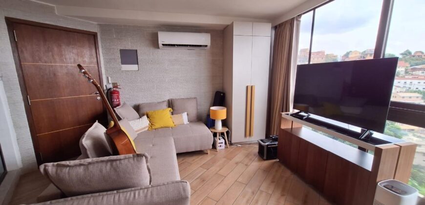 A louer bel appartement meublé et équipé situé dans un immeuble sécurisé en plein centre ville de Faravohitra