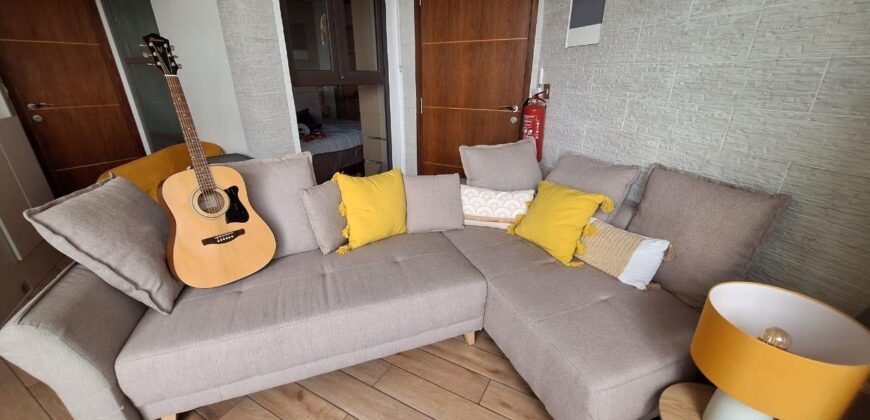 A louer bel appartement meublé et équipé situé dans un immeuble sécurisé en plein centre ville de Faravohitra