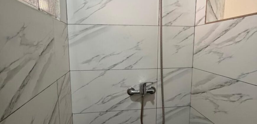A louer une villa T4 située dans un quartier calme à Amboditsiry