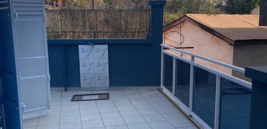 Location d’une villa T6 avec garage située près de l’université à Ankatso