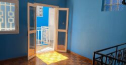 Location d’une villa T6 avec garage située près de l’université à Ankatso